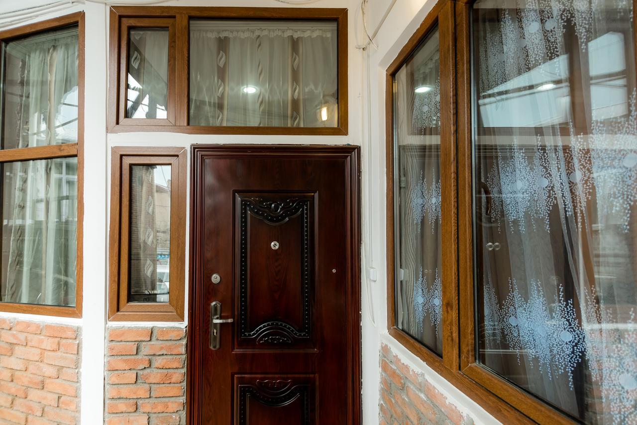 Gabi'S House Leilighet Tbilisi Eksteriør bilde